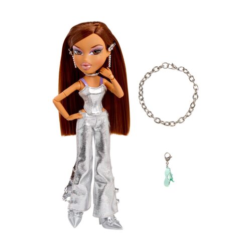 MGA Bratz: Charmz Doll – Yasmin (599340)